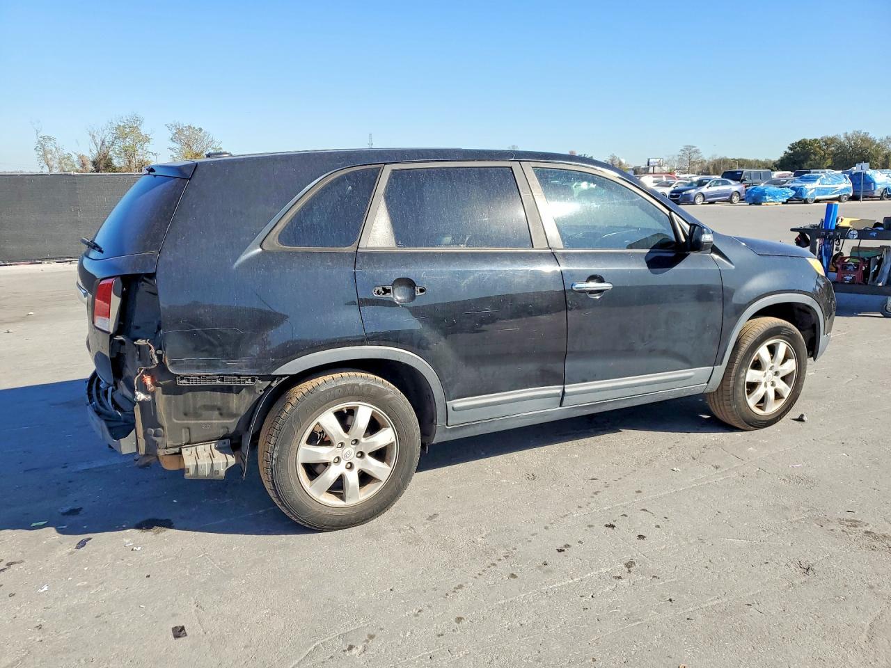 2011 KIA Sorento lx