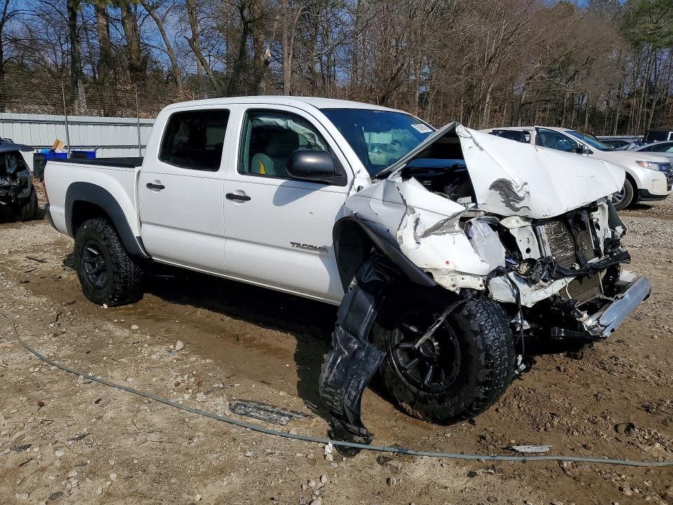 2015 Toyota Tacoma Double cab Prerunner