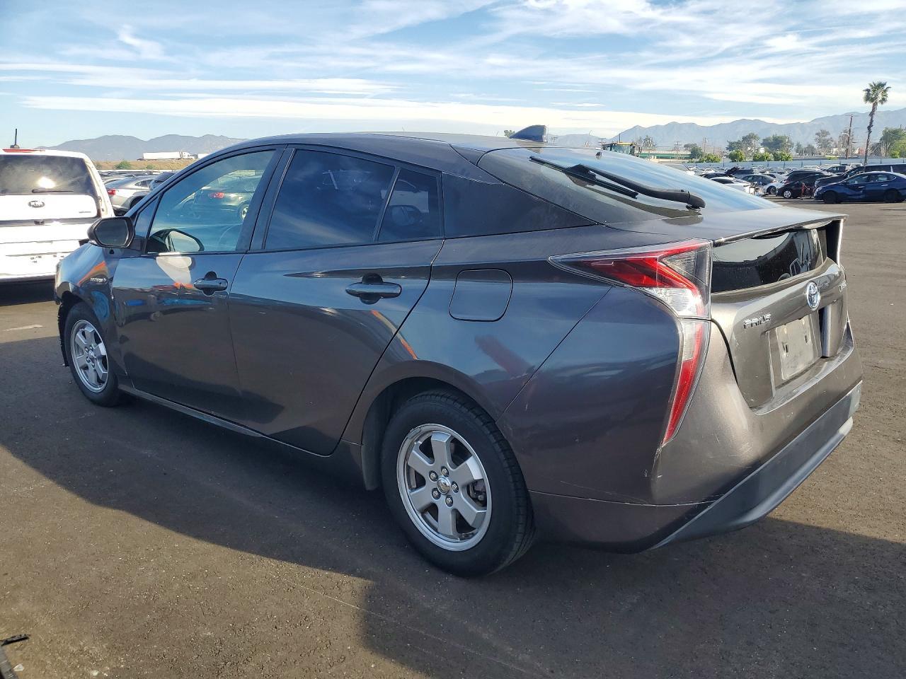 2016 Toyota Prius
