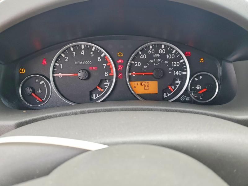 2013 Nissan Frontier s