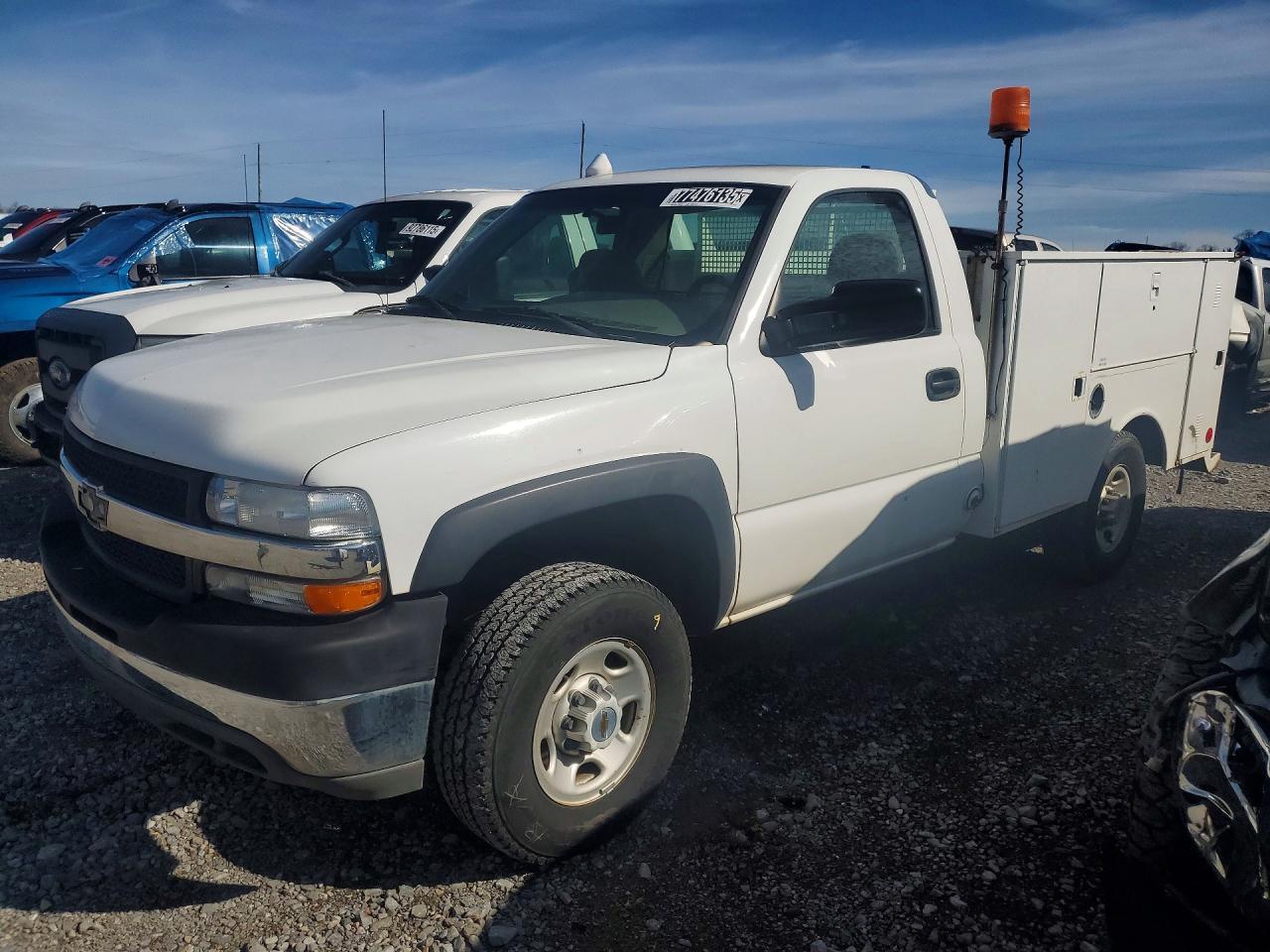 2001 Chevrolet S-10 Pickup Utility / Service Truck