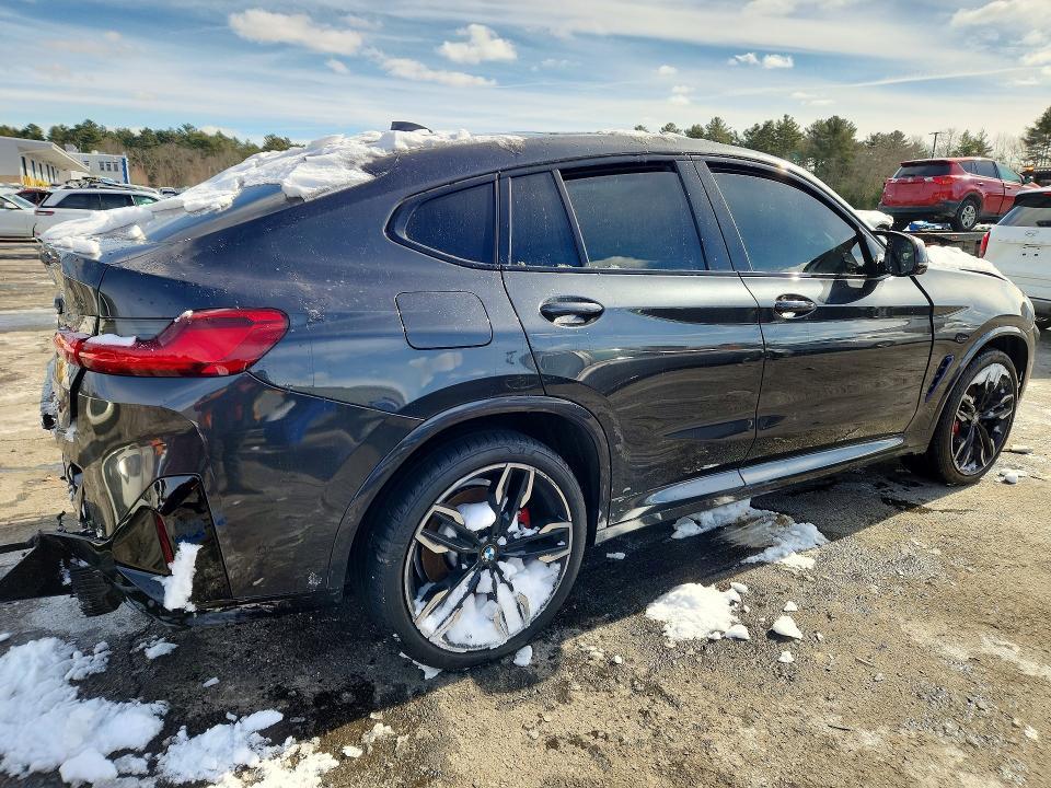 2022 BMW X4 M40i