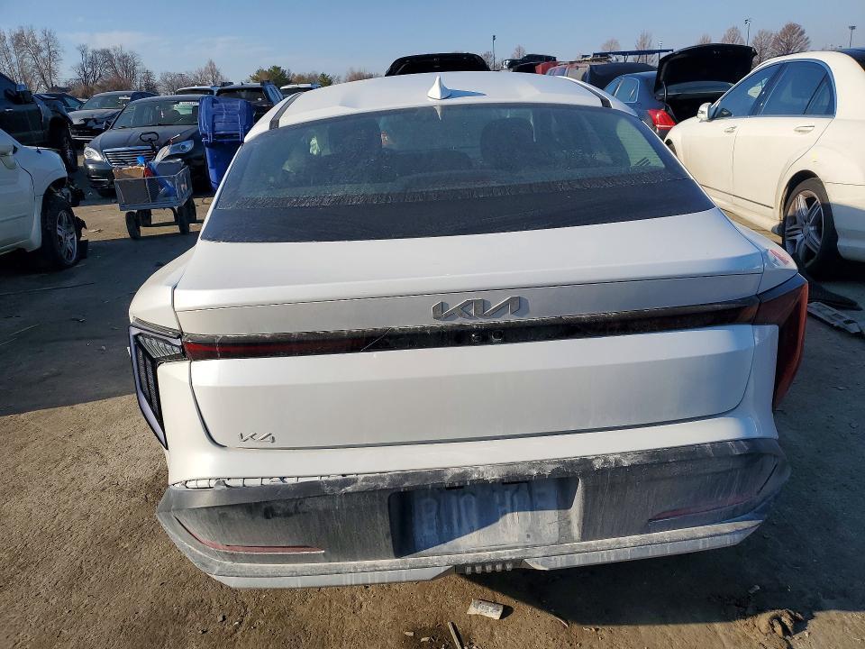 2025 KIA K4 lx
