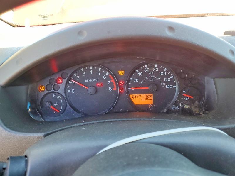 2010 Nissan Frontier xe