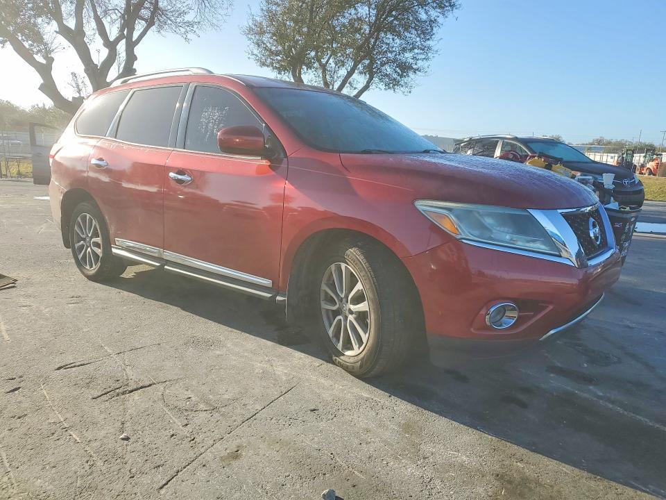 2015 Nissan Pathfinder s