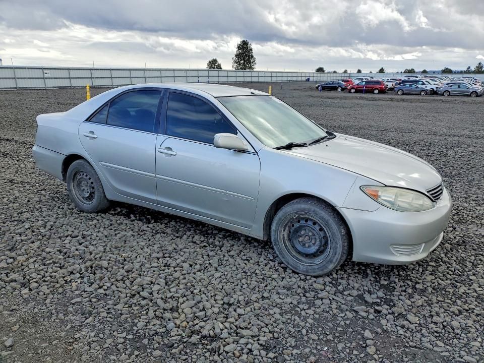 2006 Toyota Camry le