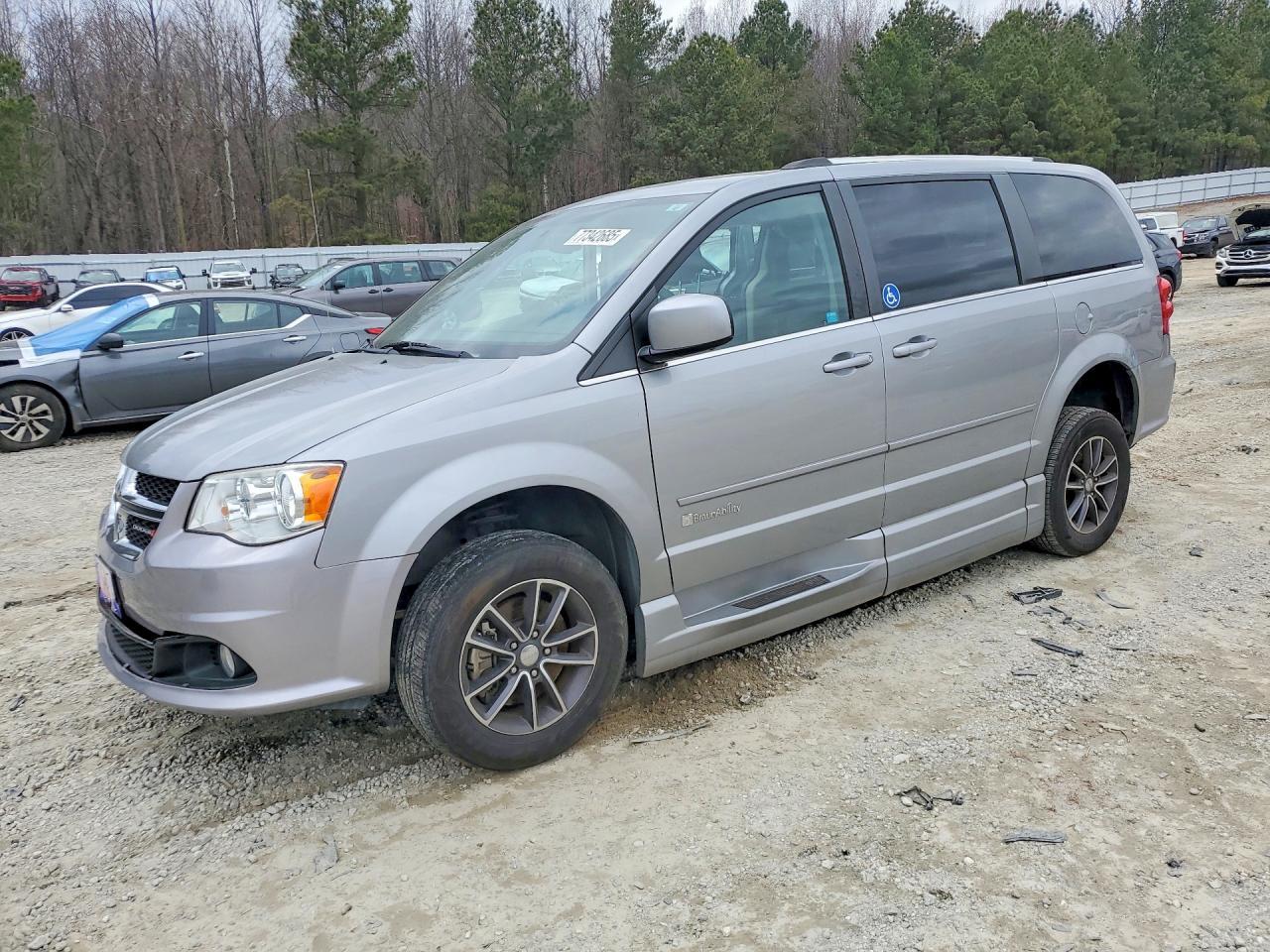 2017 Dodge Grand Caravan sxt