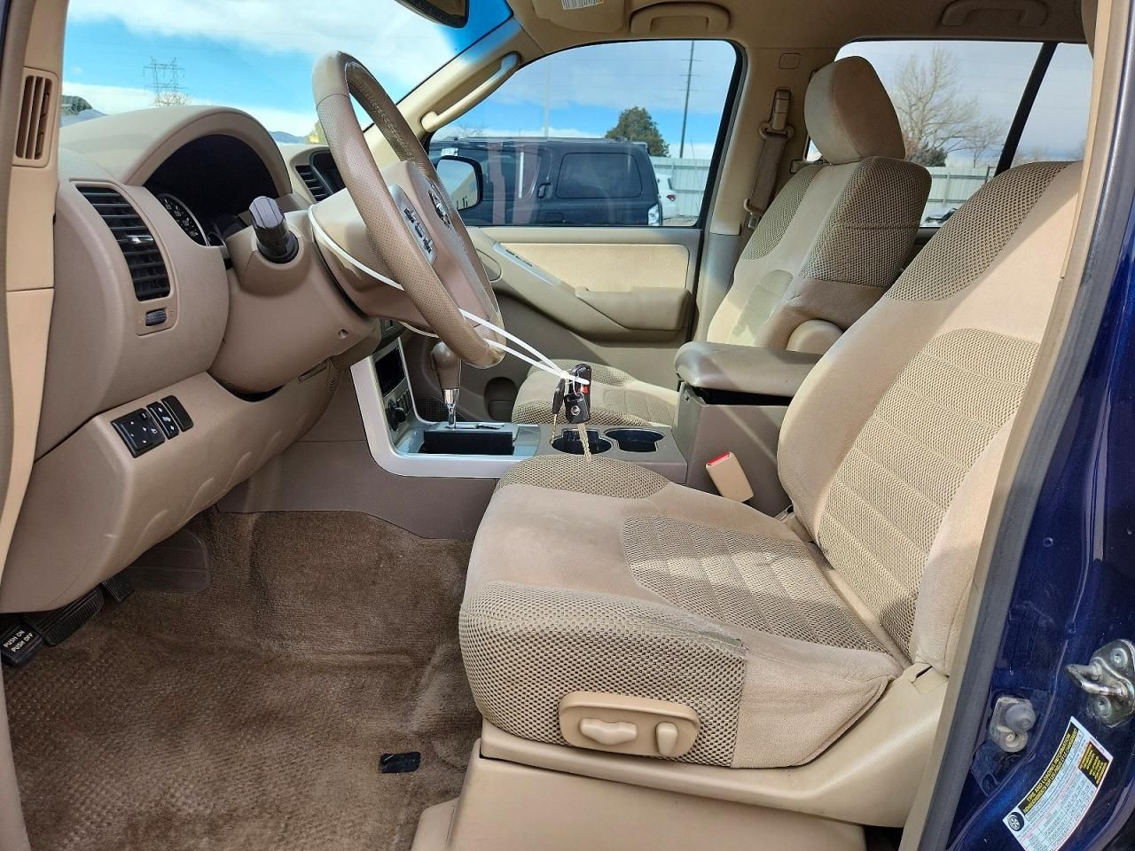 2011 Nissan Pathfinder s