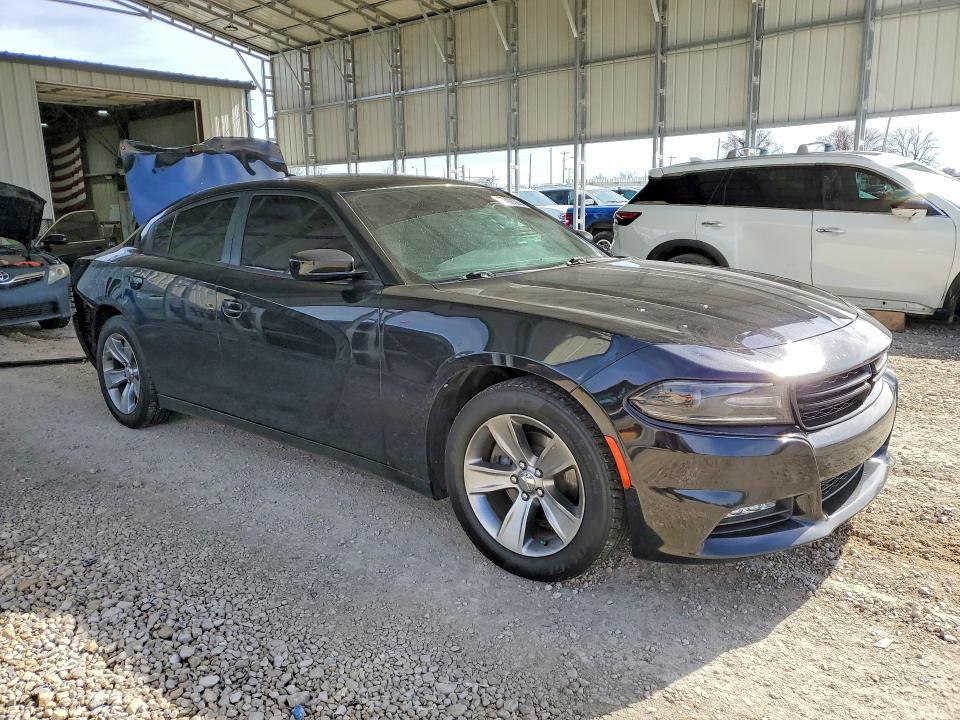 2016 Dodge Charger sxt