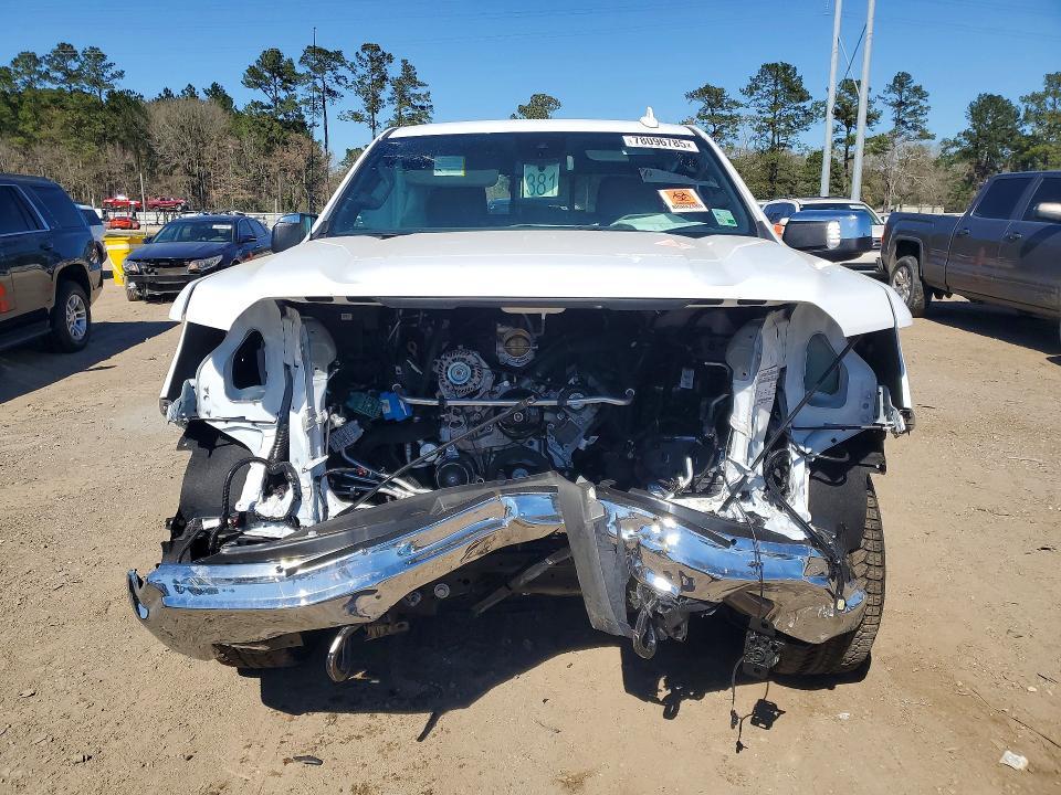 2026 GMC Sierra K1500 slt