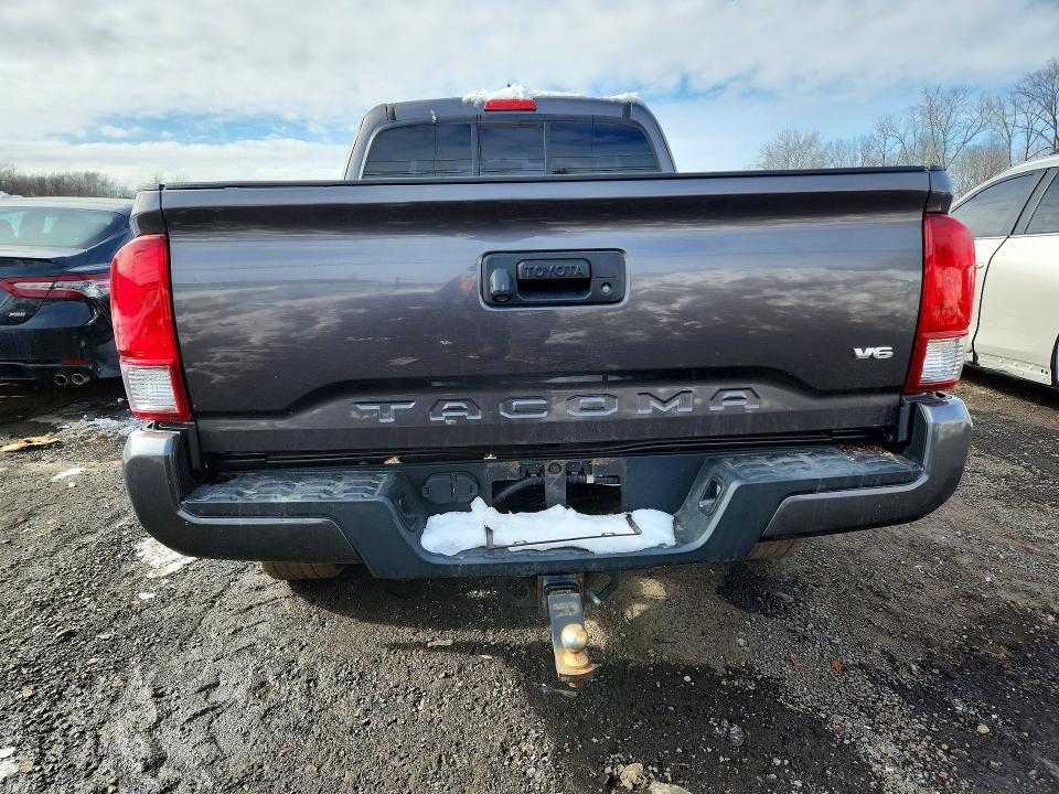 2017 Toyota Tacoma Access cab