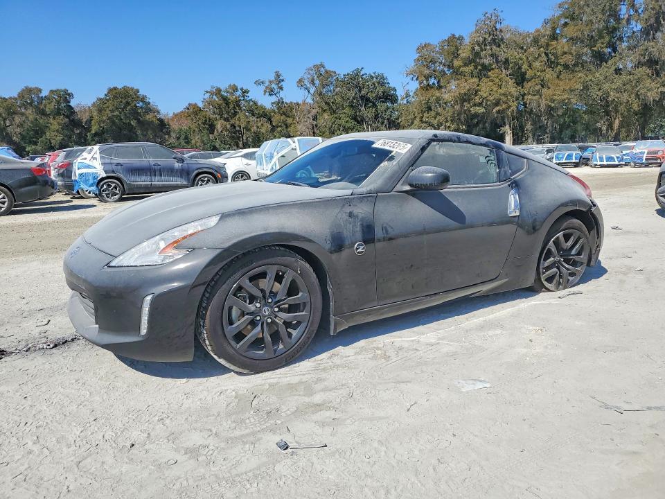 2017 Nissan 370z Base
