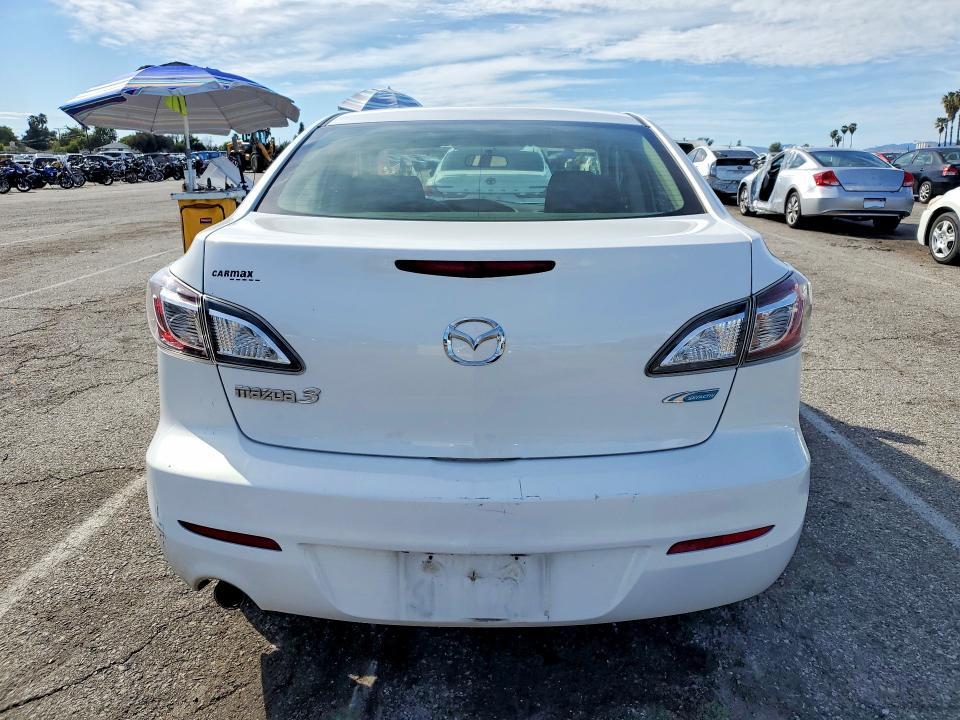 2012 Mazda 3 I