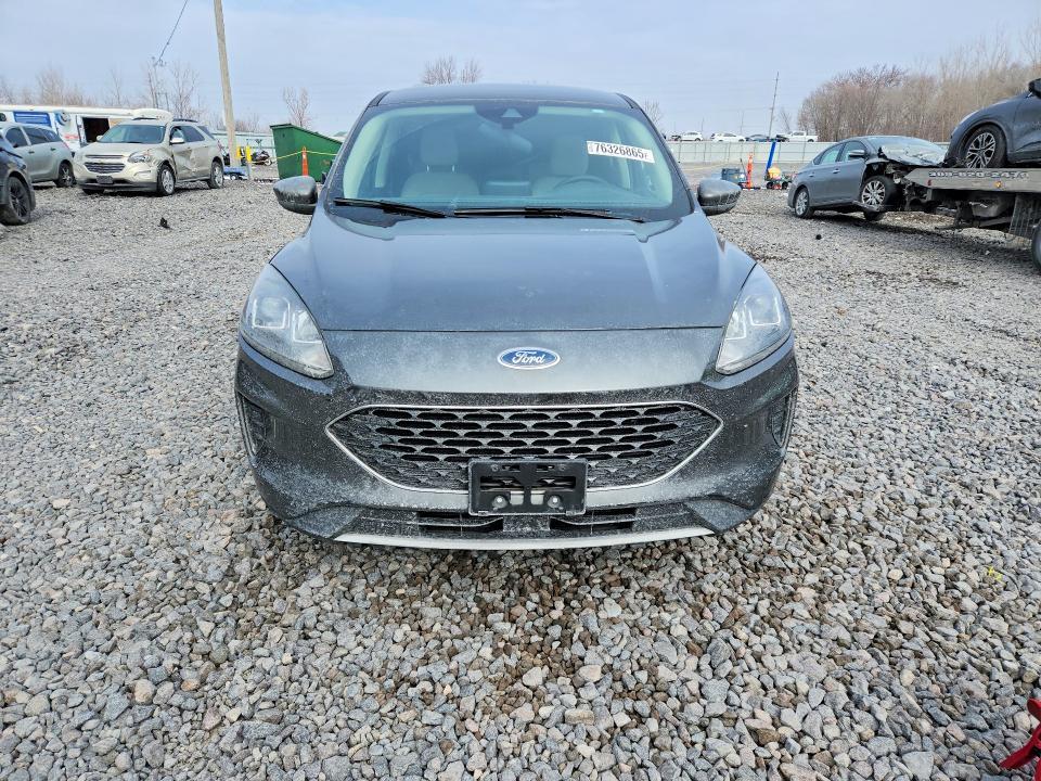 2020 Ford Escape se