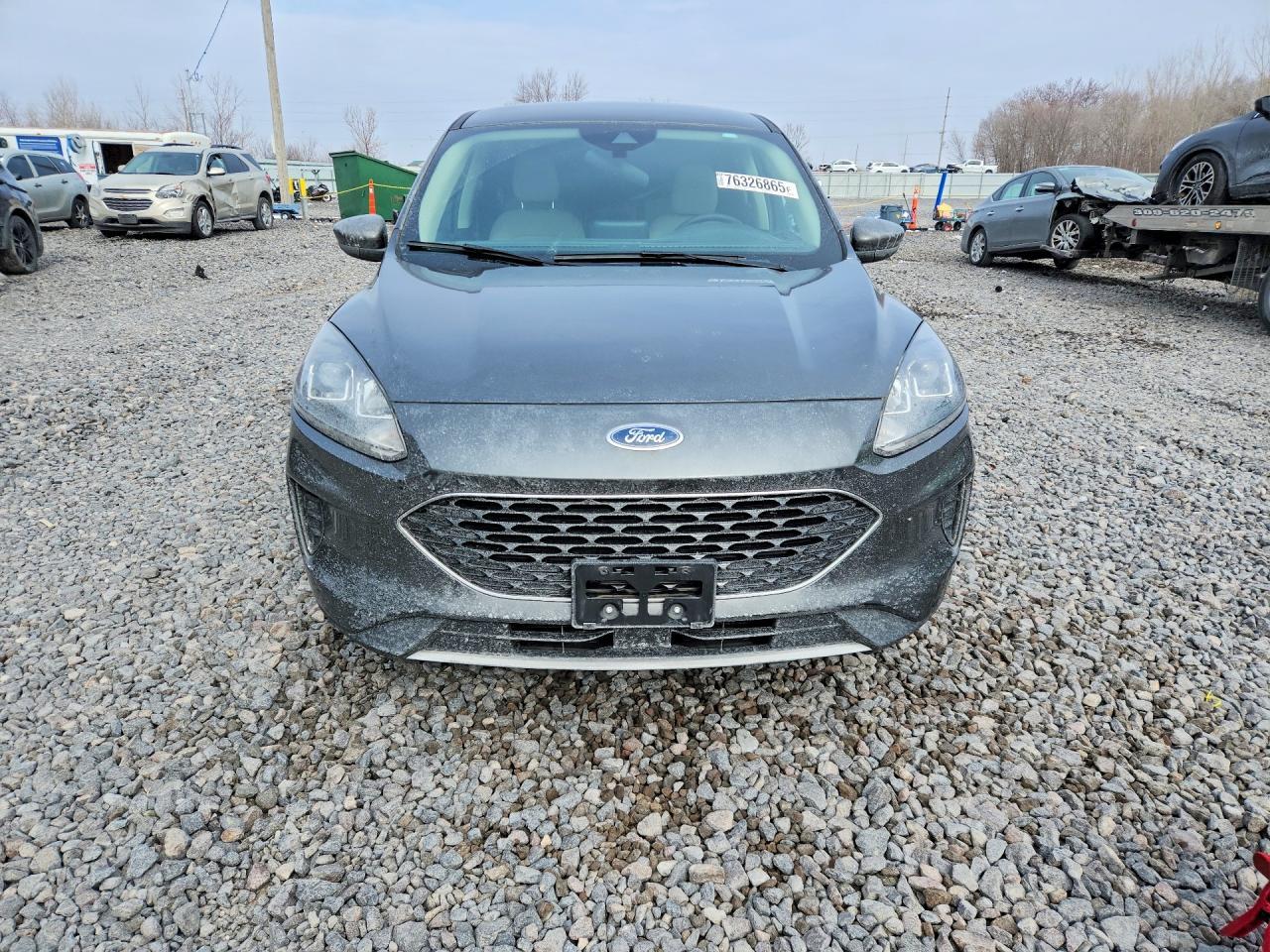 2020 Ford Escape se