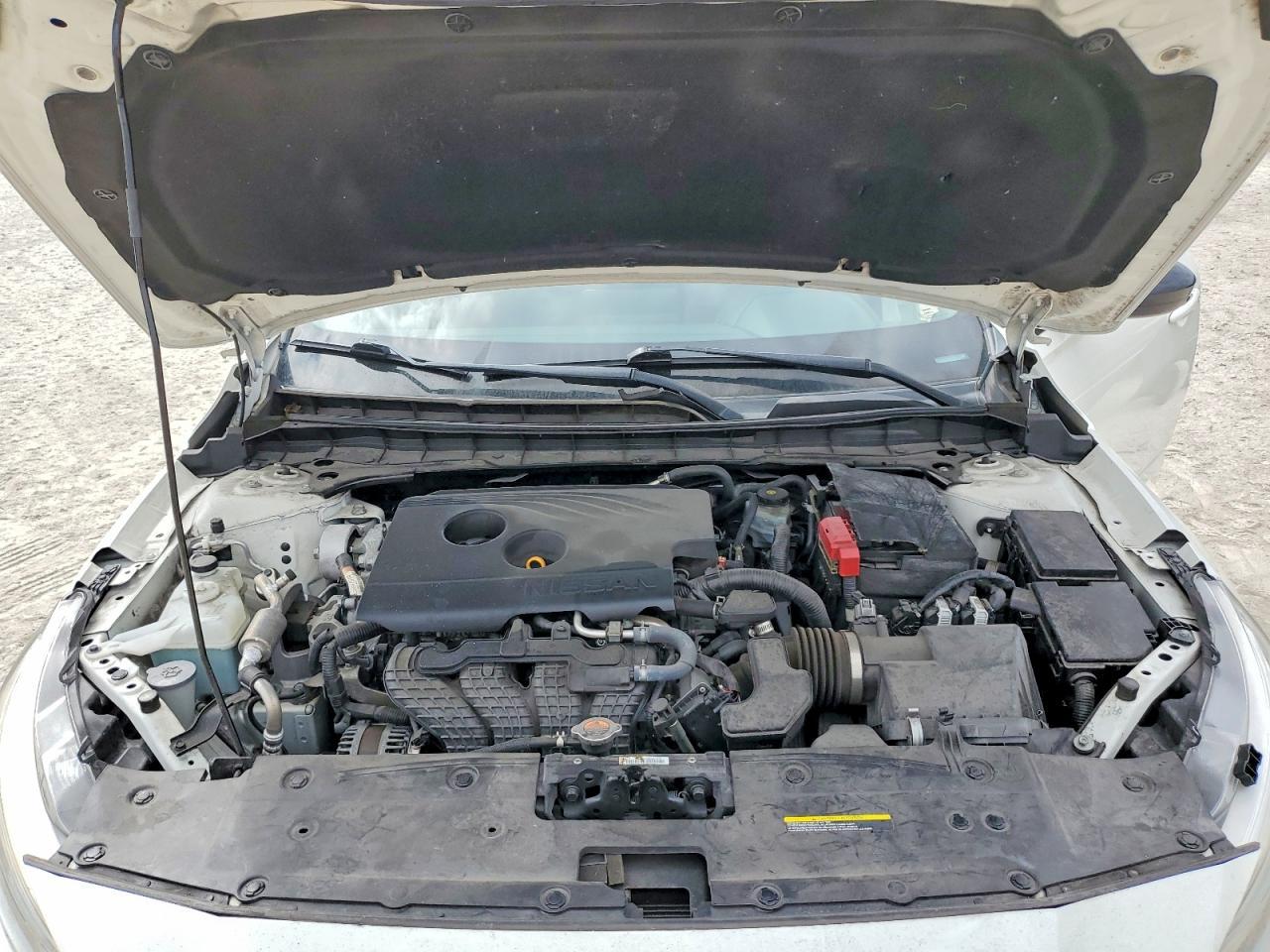 2020 Nissan Altima sr