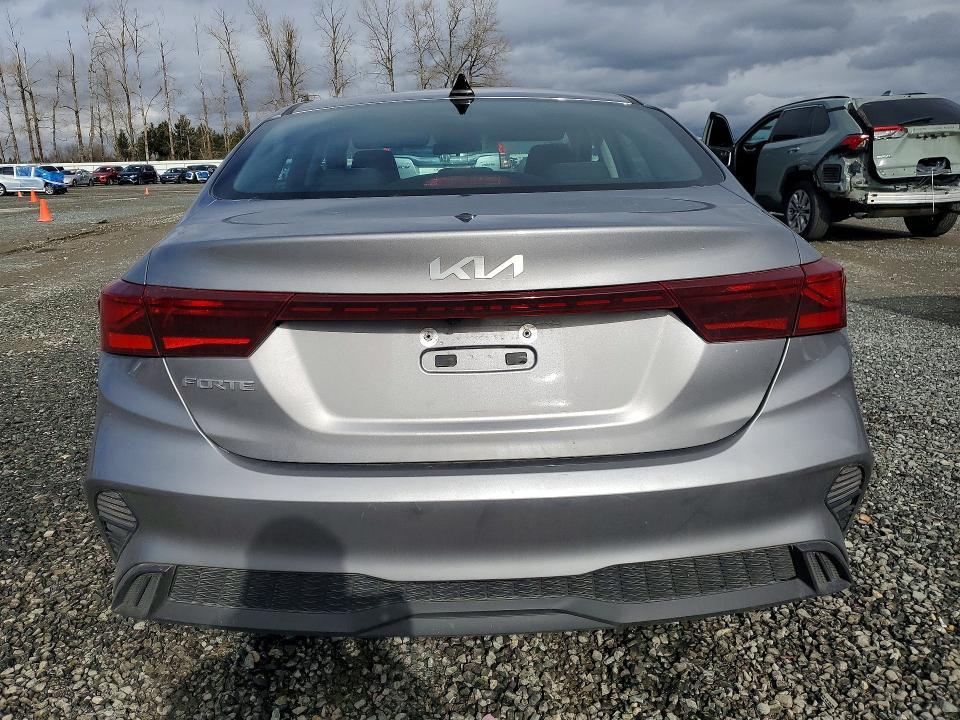 2024 KIA Forte lxs