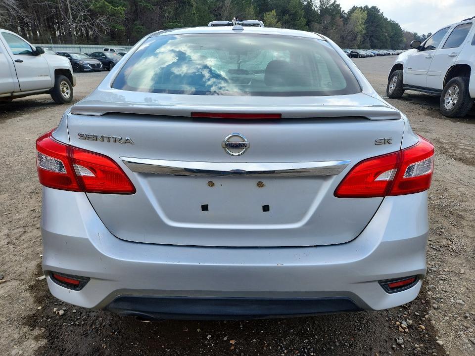 2017 Nissan Sentra sr