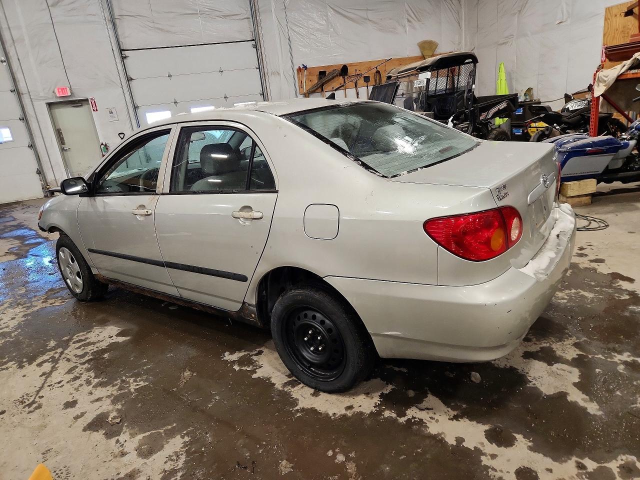 2004 Toyota Corolla ce