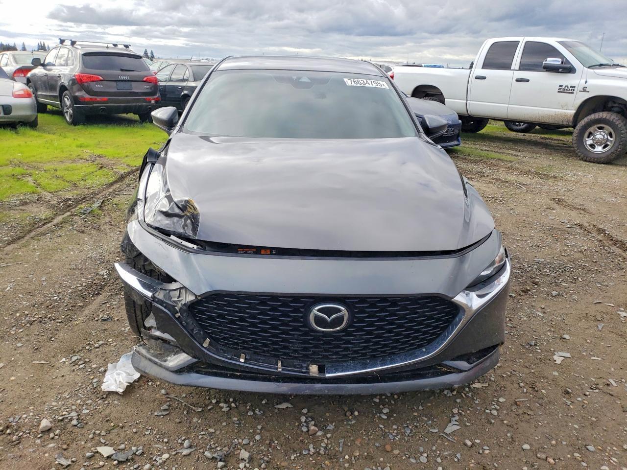 2019 Mazda 3 Preferred