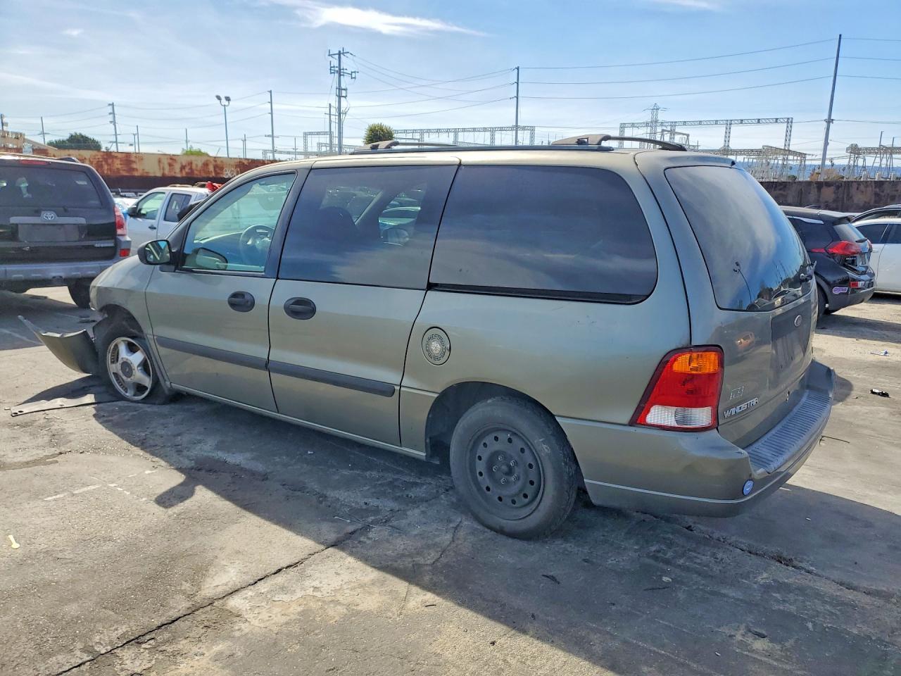 2003 Ford Windstar lx