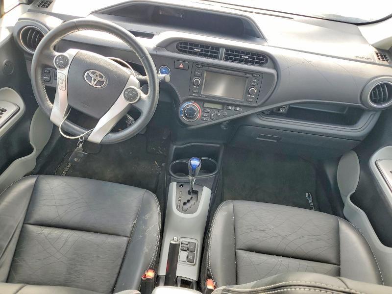 2013 Toyota Prius c