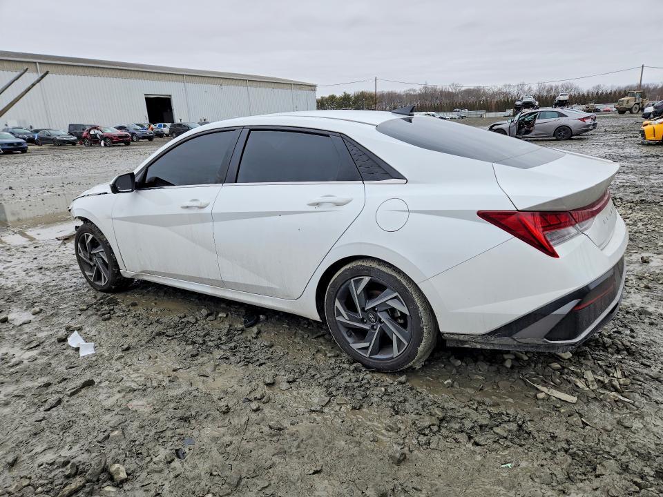 2024 Hyundai Elantra Limited