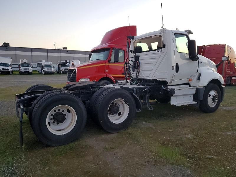 2019 International Lt625 Semi Truck