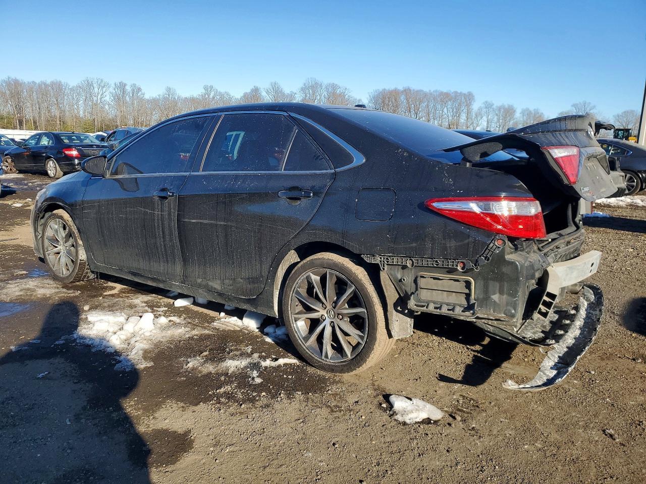 2015 Toyota Camry le
