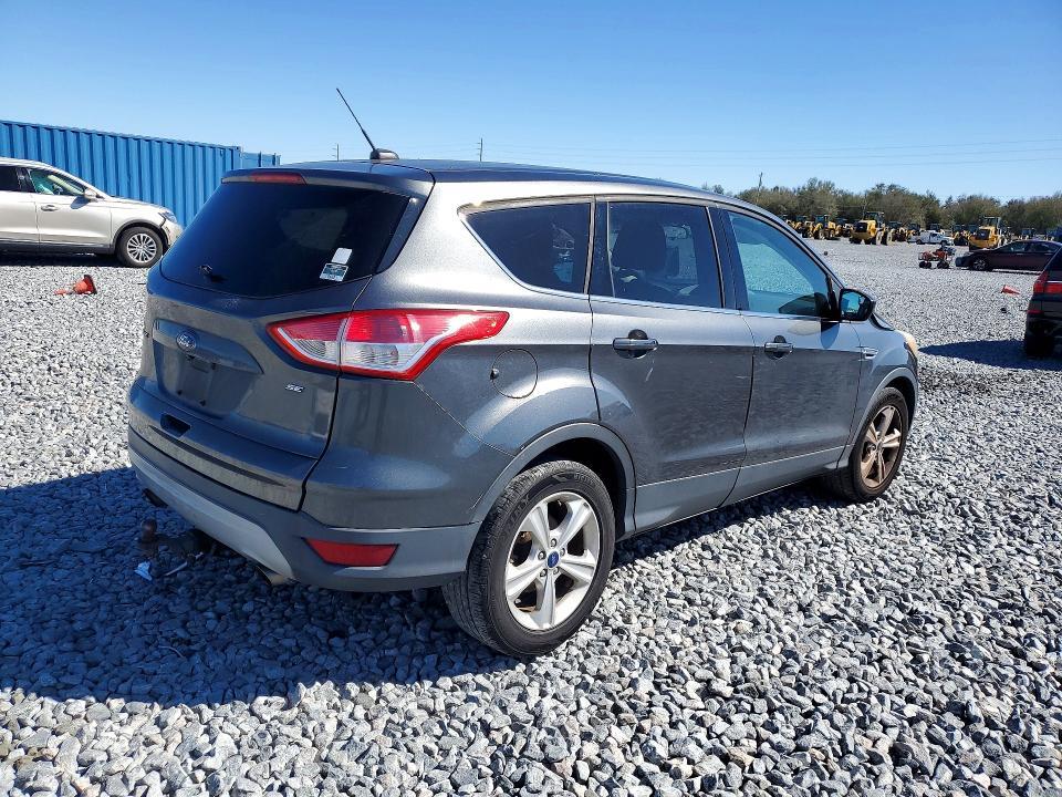 2015 Ford Escape se