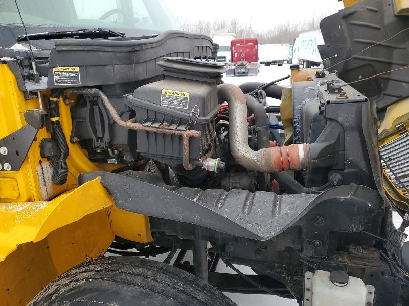 2018 International 4000 4300-Semi Truck