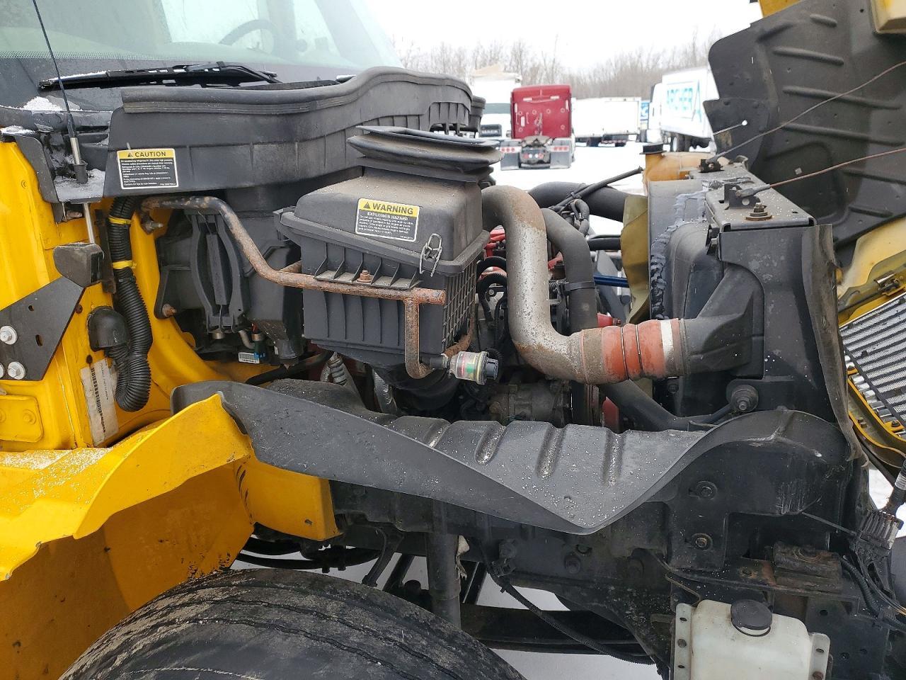 2018 International 4000 4300-Semi Truck