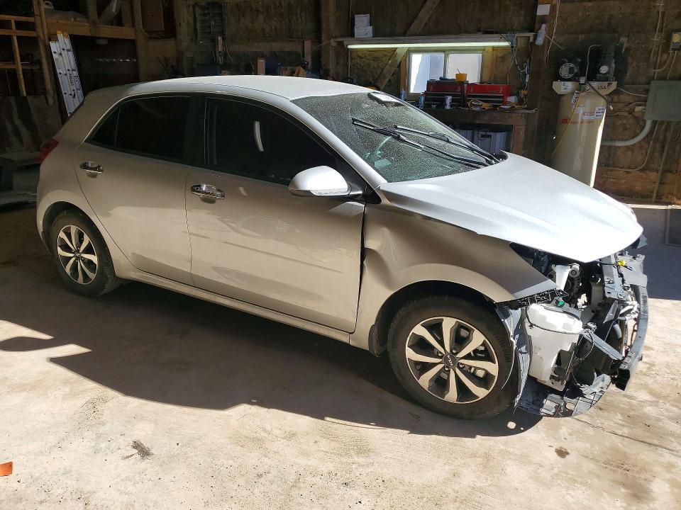 2022 KIA Rio