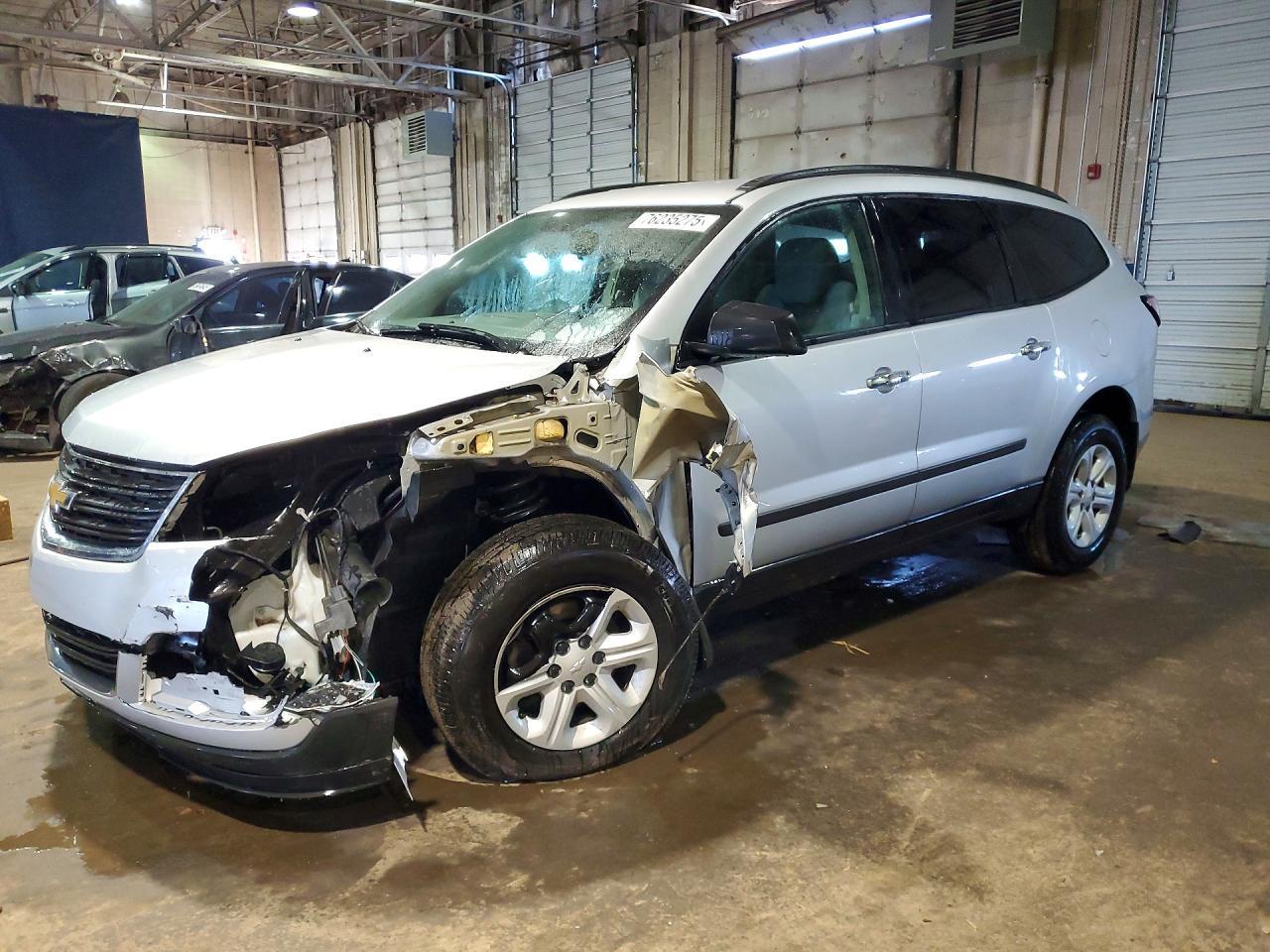 2017 Chevrolet Traverse ls