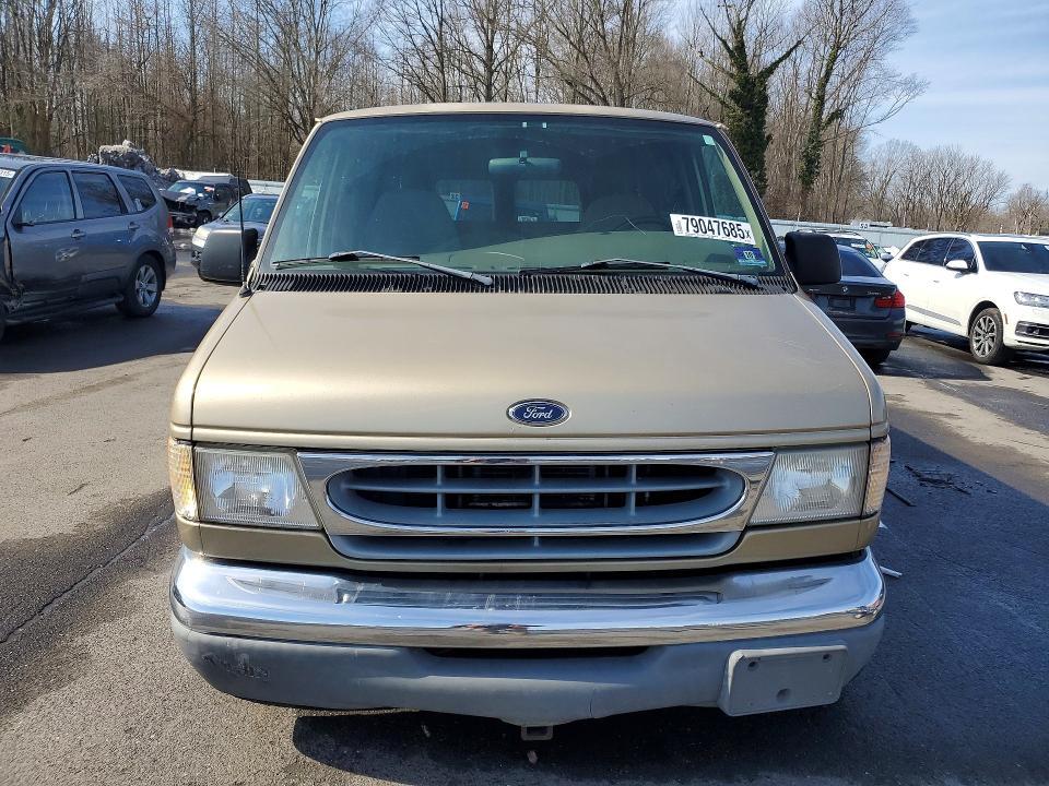 1999 Ford Econoline E150 Wagon