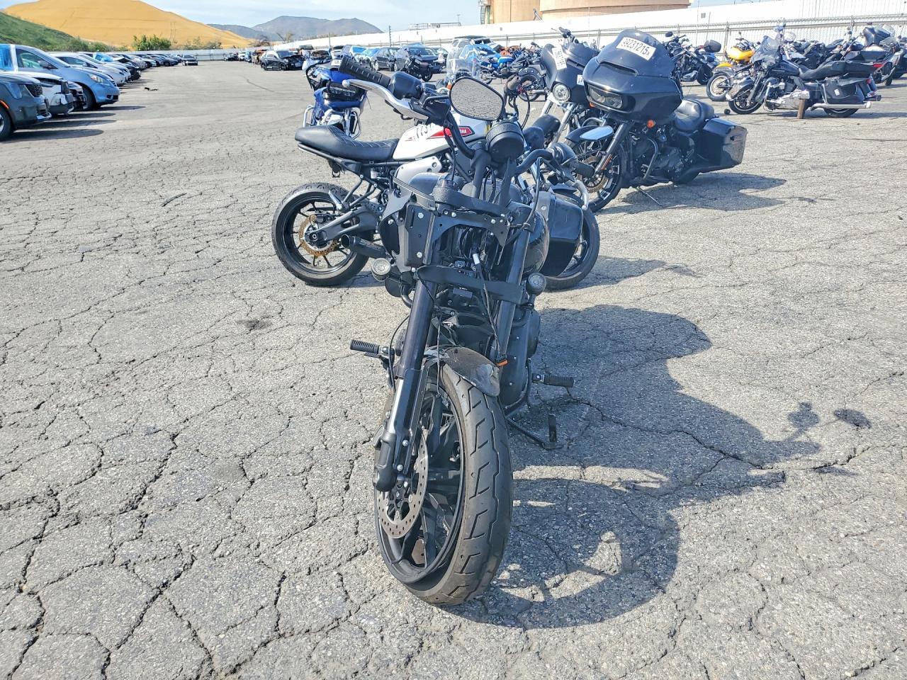 2025 Harley-Davidson Fxlrst