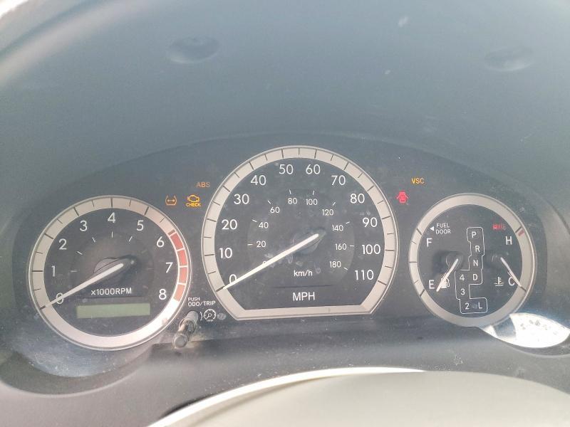 2004 Toyota Sienna xle 7 Passenger