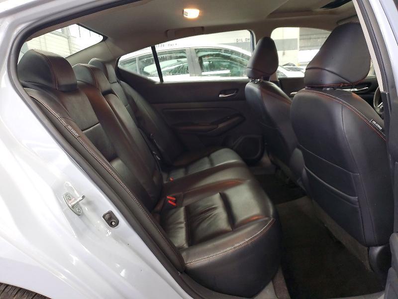 2023 Nissan Altima sr