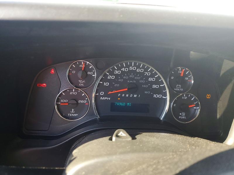 2016 GMC Savana 2500 Cargo Utility / Service van