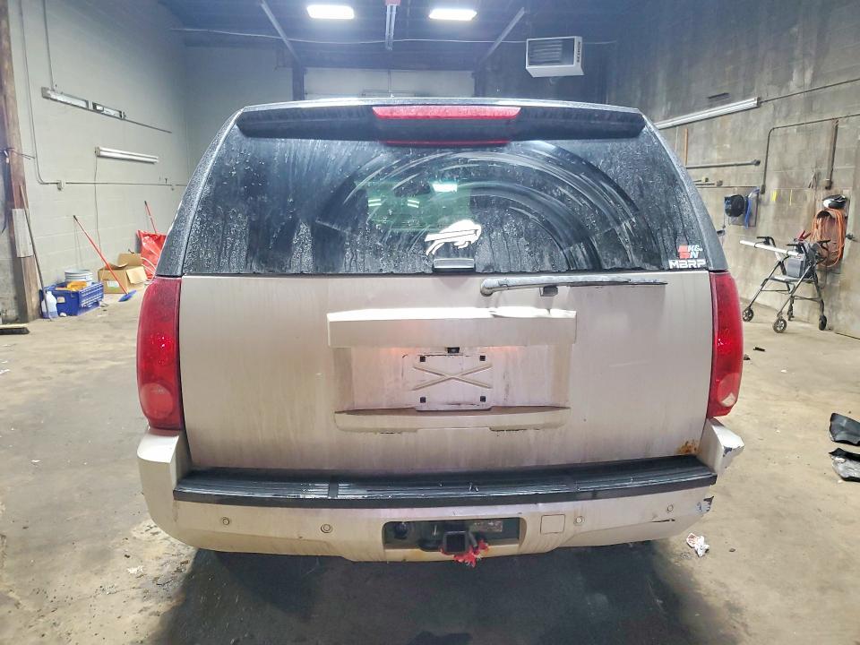 2011 GMC Yukon slt