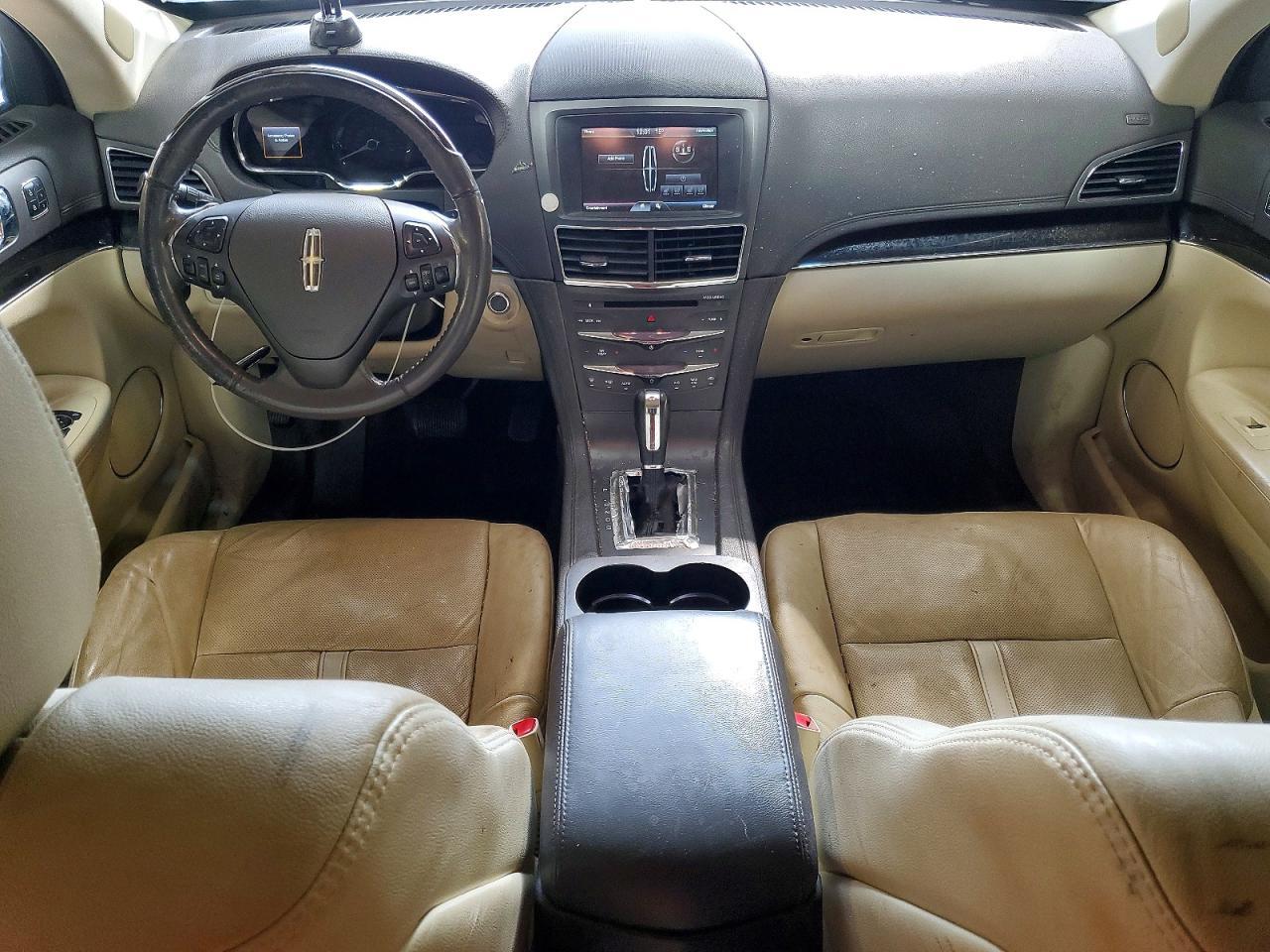 2015 Lincoln MKT