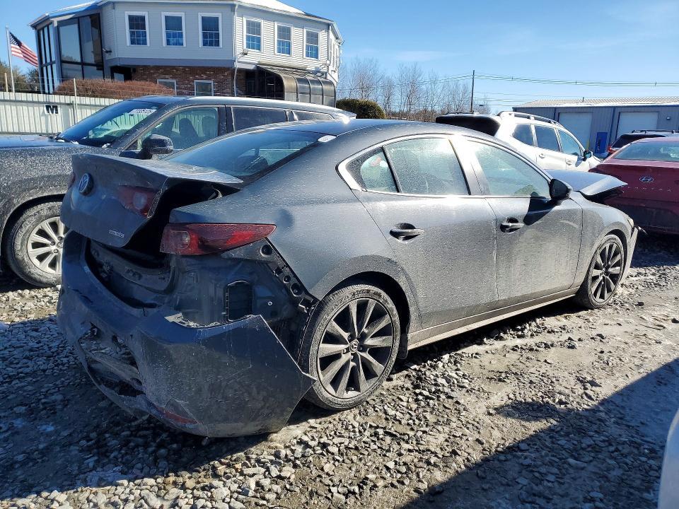 2023 Mazda 3 Preferred