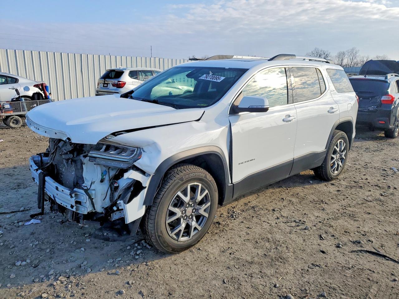 2022 GMC Acadia slt