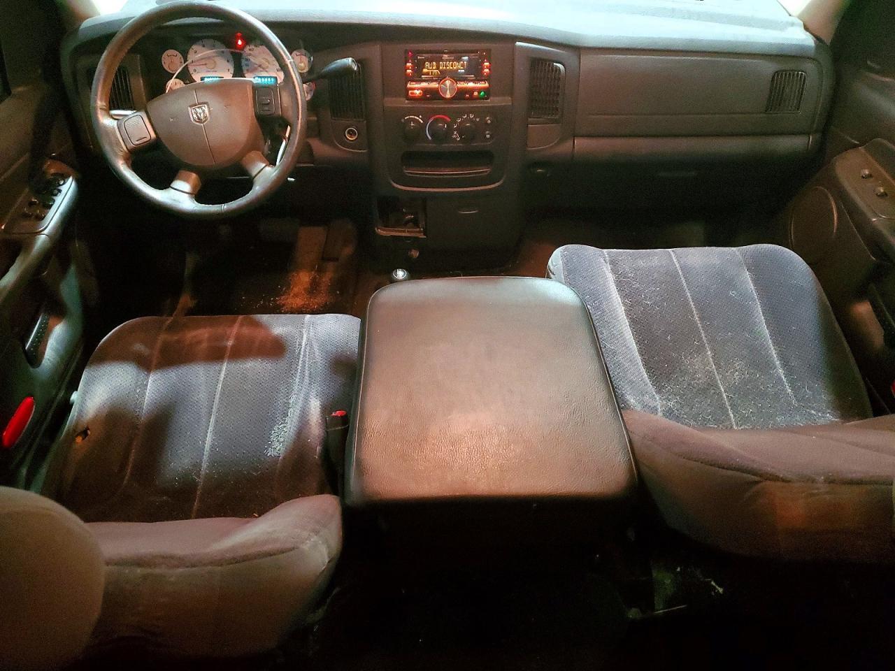 2005 Dodge RAM 1500 ST
