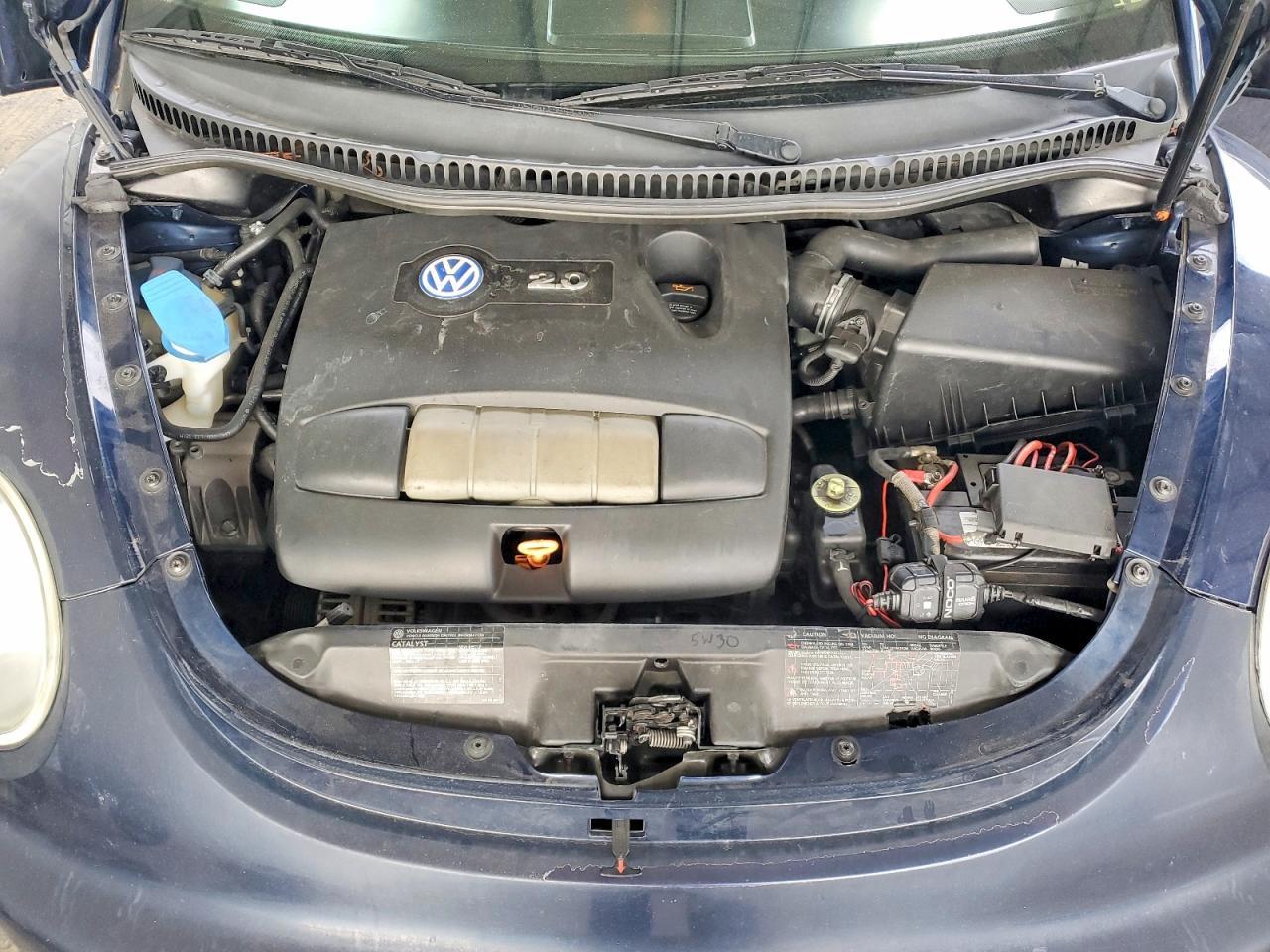 2004 Volkswagen New Beetle gls