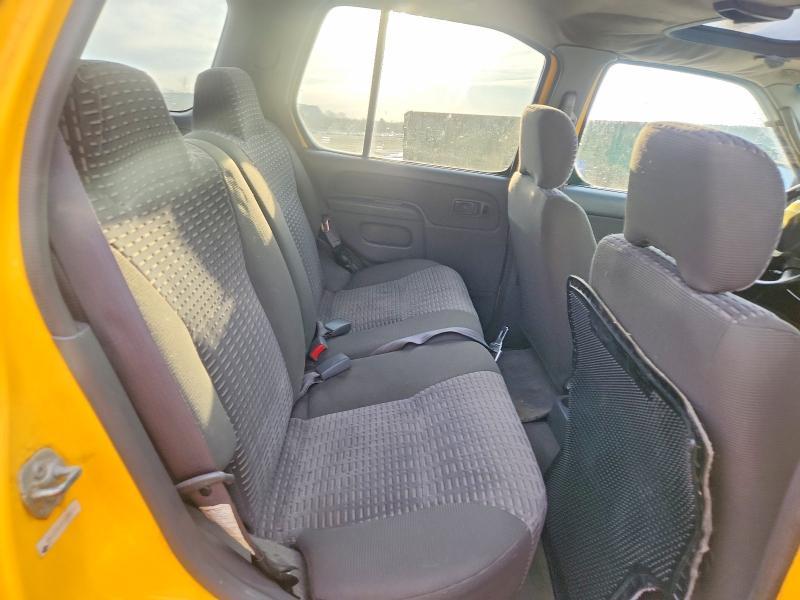 2001 Nissan Xterra xe