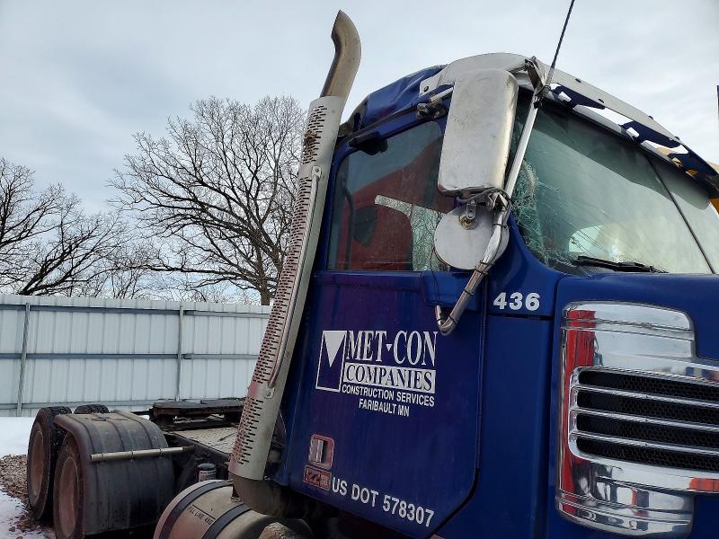 2020 Freightliner Sd122 Semi Truck