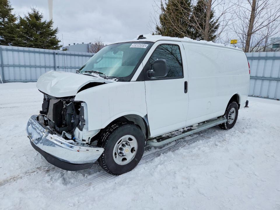 2024 Chevrolet Express G2500