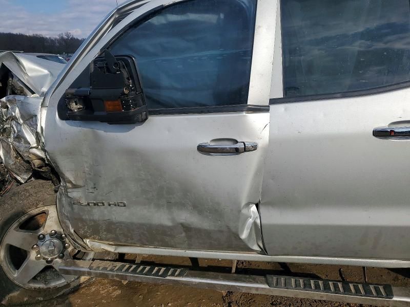 2015 Chevrolet Silverado K2500 Heavy Duty