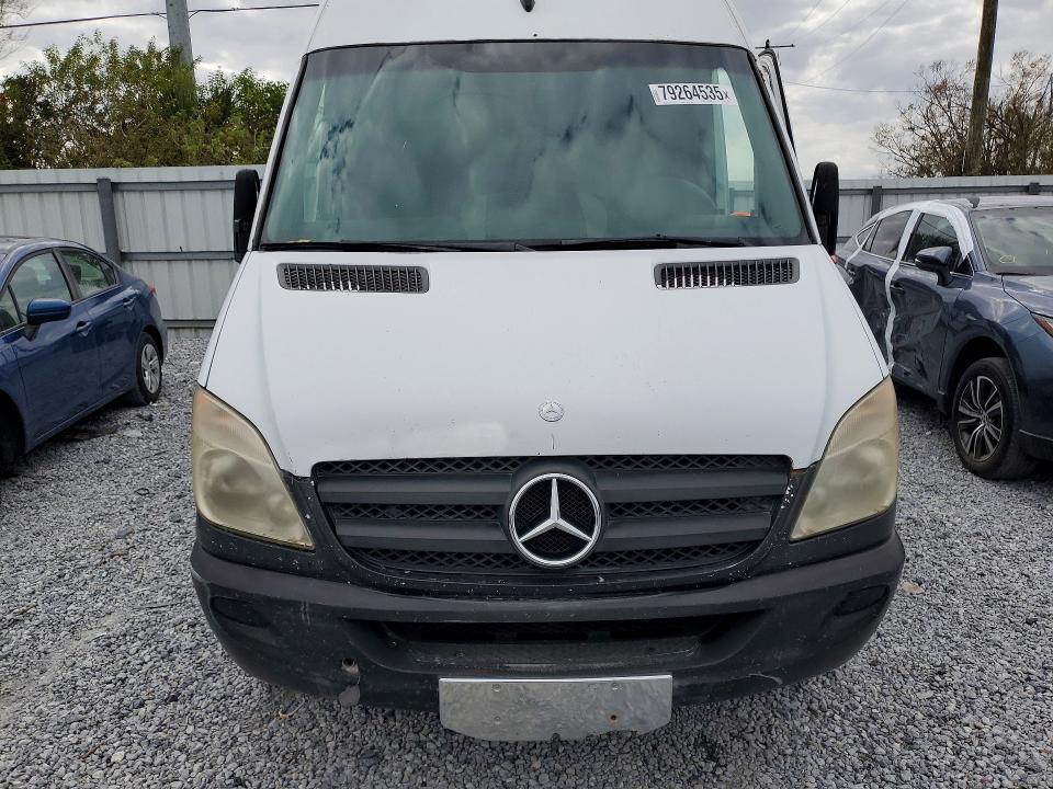 2010 Mercedes-Benz Sprinter 3500